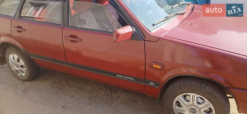 Хетчбек ВАЗ / Lada 2109 1993 в Острозі