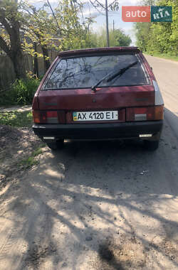 Хэтчбек ВАЗ 2109 1992 в 