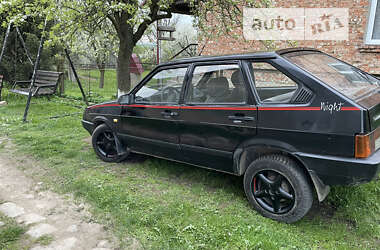 Хэтчбек ВАЗ 2109 1990 в 