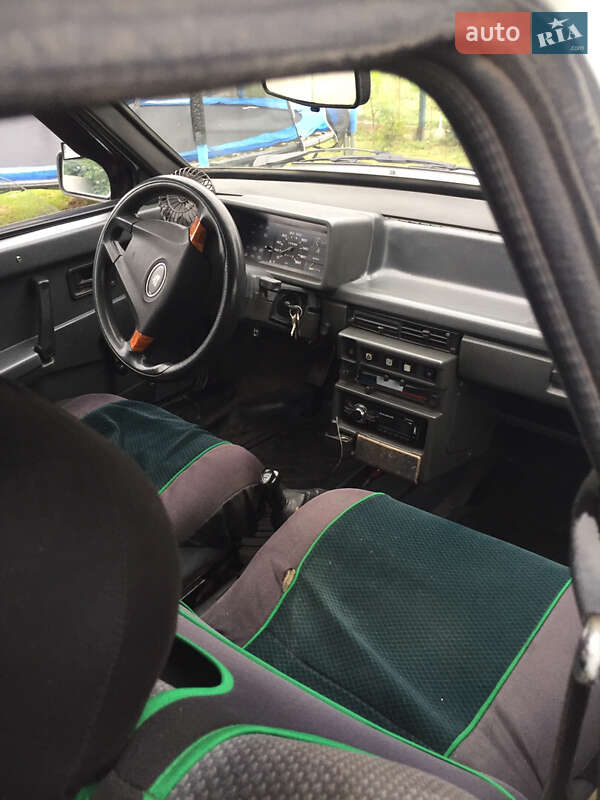 Хетчбек ВАЗ / Lada 2109 1991 в Володимирі