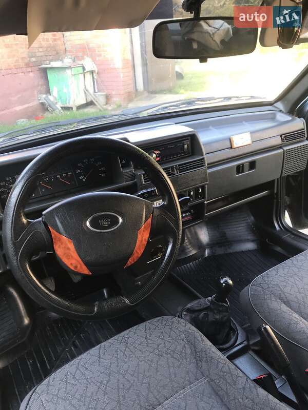 Хэтчбек ВАЗ / Lada 2109 2004 в Харькове