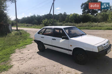 Хэтчбек ВАЗ 2109 1989 в 