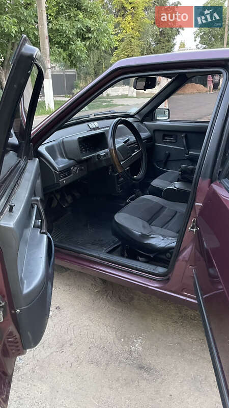 Хэтчбек ВАЗ / Lada 2109 1995 в Захарьевке