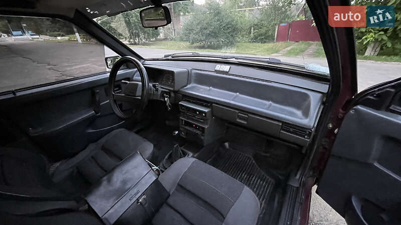 Хэтчбек ВАЗ / Lada 2109 1995 в Захарьевке