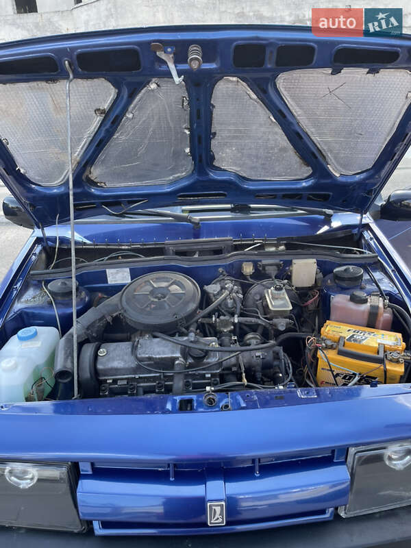 Хетчбек ВАЗ / Lada 2109 1990 в Кам'янському