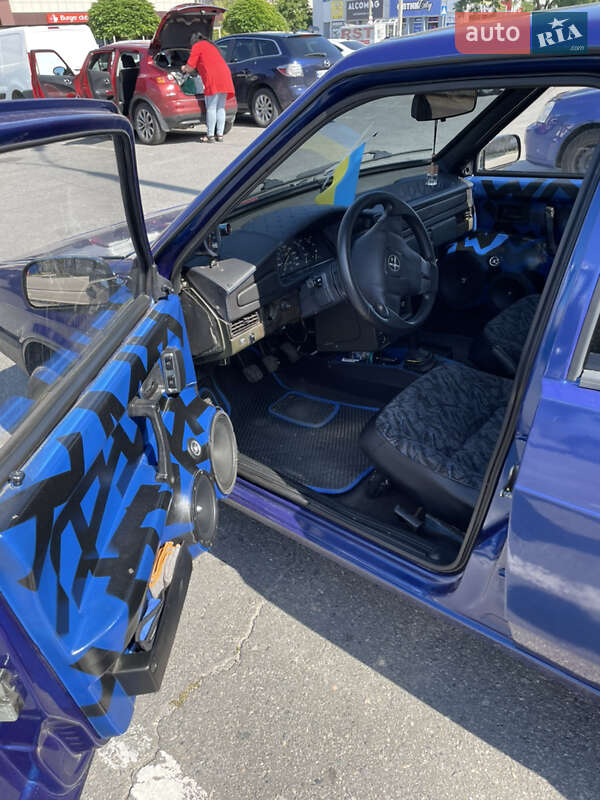 Хетчбек ВАЗ / Lada 2109 1990 в Кам'янському