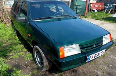 Хэтчбек ВАЗ / Lada 2109 2002 в Кропивницком