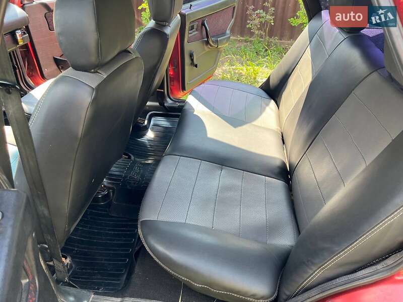 Хэтчбек ВАЗ / Lada 2109 1998 в Кривом Роге фото 16 Хэтчбек ВАЗ / Lada 2109 1998 в Кривом Роге