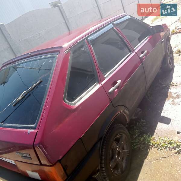 Хэтчбек ВАЗ / Lada 2109 1992 в Тысменице