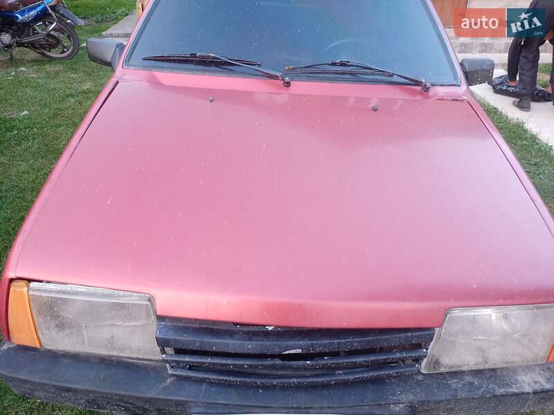Хэтчбек ВАЗ / Lada 2109 1993 в Бучаче