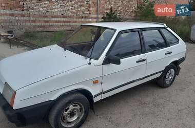 Хэтчбек ВАЗ / Lada 2109 1992 в Черновцах
