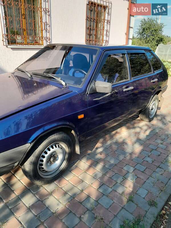 Хетчбек ВАЗ / Lada 2109 2004 в Смілі
