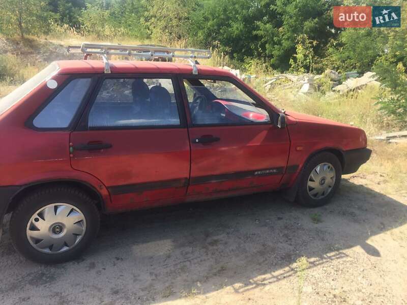 Хетчбек ВАЗ / Lada 2109 1993 в Києві