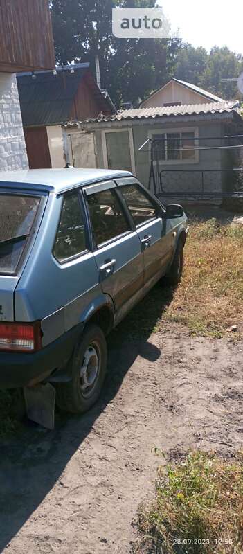 Хэтчбек ВАЗ / Lada 2109 2003 в Фастове