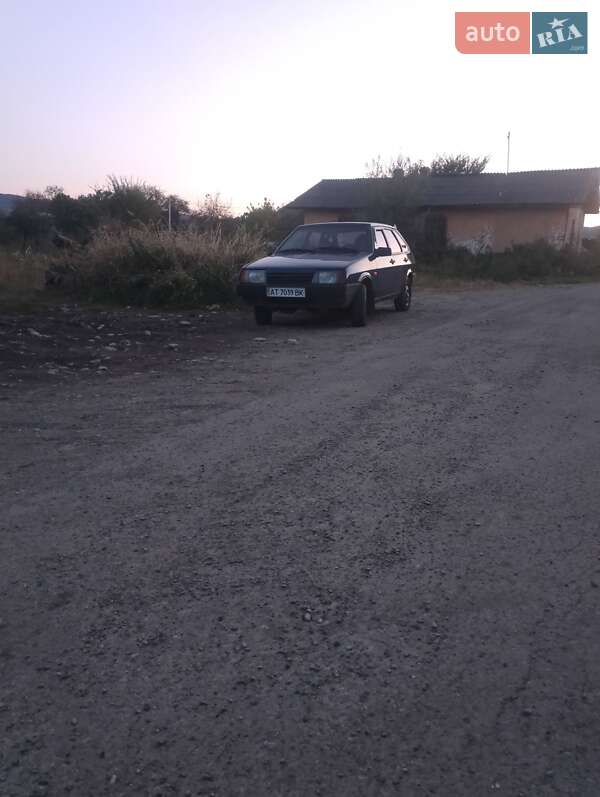 Хэтчбек ВАЗ / Lada 2109 2008 в Косове