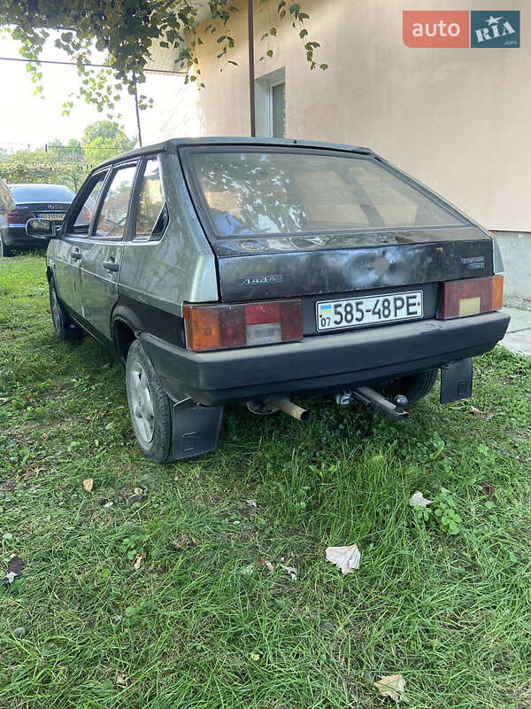 Хэтчбек ВАЗ / Lada 2109 1991 в Иршаве