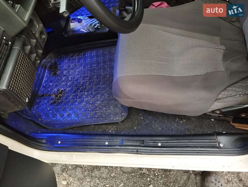 Хэтчбек ВАЗ / Lada 2109 1990 в Запорожье фото 6 Хэтчбек ВАЗ / Lada 2109 1990 в Запорожье