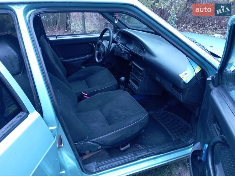 Хэтчбек ВАЗ / Lada 2109 1998 в Боярке фото 13 Хэтчбек ВАЗ / Lada 2109 1998 в Боярке