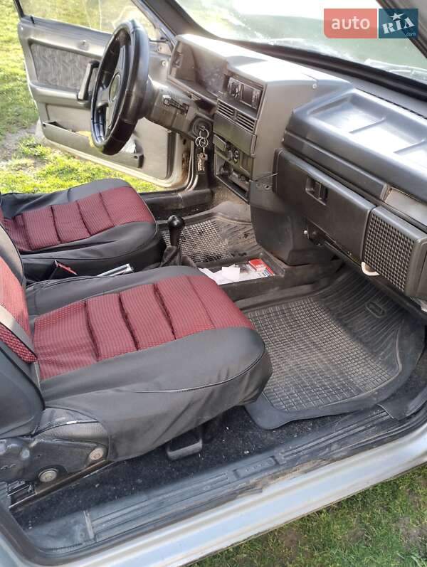 Хэтчбек ВАЗ / Lada 2109 1998 в Рахове