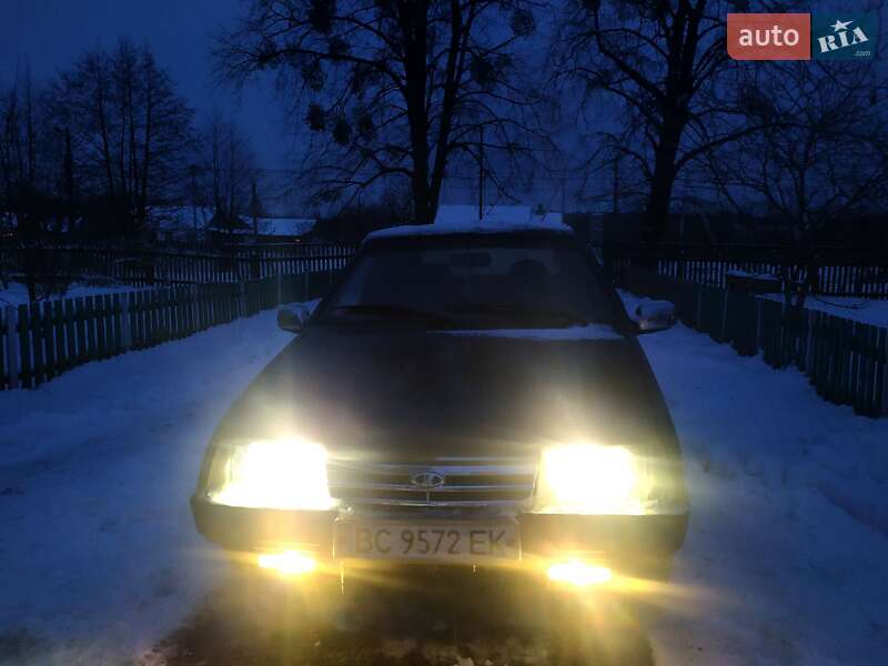 Хэтчбек ВАЗ / Lada 2109 1996 в Романове