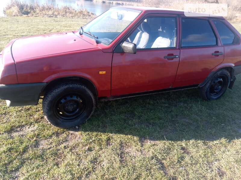 Хэтчбек ВАЗ / Lada 2109 1990 в Василькове