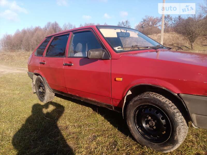 Хэтчбек ВАЗ / Lada 2109 1990 в Василькове