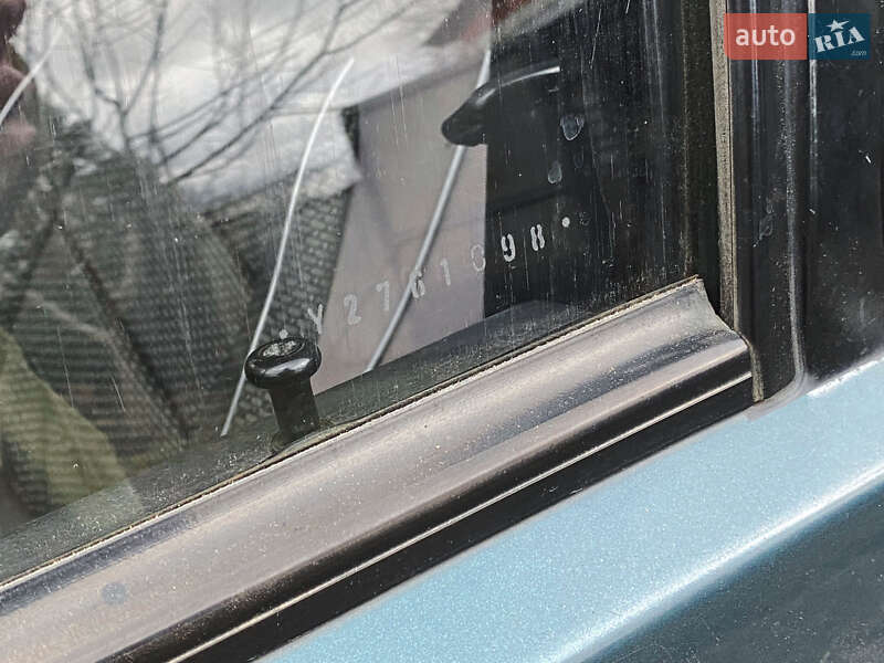 Хетчбек ВАЗ / Lada 2109 2000 в Харкові