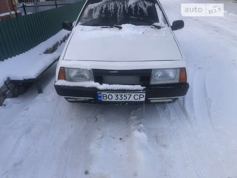 Хэтчбек ВАЗ / Lada 2109 1991 в Зборове