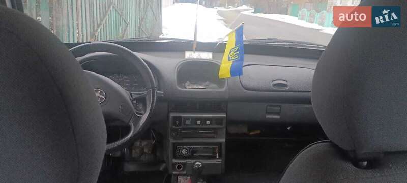 Хэтчбек ВАЗ / Lada 2109 1993 в Глухове фото 3 Хэтчбек ВАЗ / Lada 2109 1993 в Глухове