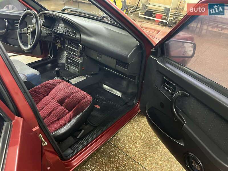 Хэтчбек ВАЗ / Lada 2109 1998 в Запорожье