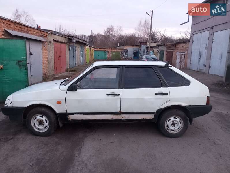 Хетчбек ВАЗ / Lada 2109 1987 в Ніжині