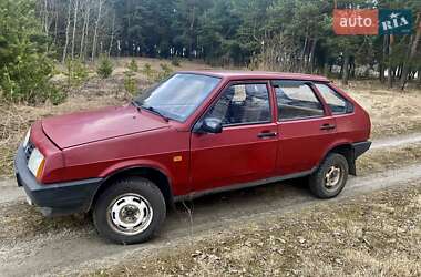Хэтчбек ВАЗ 2109 1988 в 