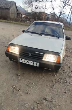 Хэтчбек ВАЗ / Lada 2109 2005 в Великом Березном