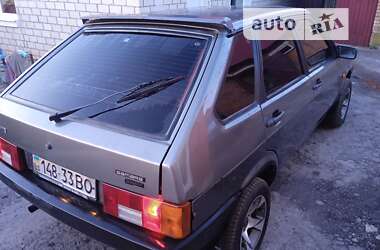 Хетчбек ВАЗ / Lada 2109 1992 в Володимир-Волинському