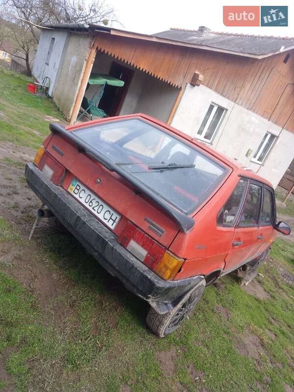 Хетчбек ВАЗ / Lada 2109 1990 в Мостиській фото 3 Хетчбек ВАЗ / Lada 2109 1990 в Мостиській