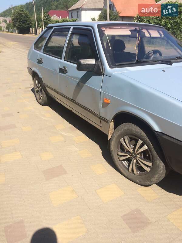 Хетчбек ВАЗ / Lada 2109 2005 в Сваляві