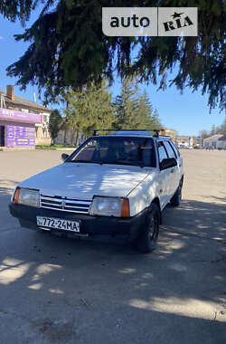 Хетчбек ВАЗ / Lada 2109 1991 в Новоархангельську