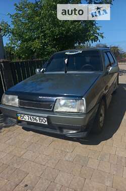 Хэтчбек ВАЗ / Lada 2109 1992 в Рудки