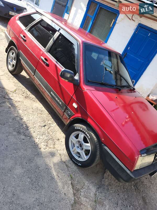 Хэтчбек ВАЗ / Lada 2109 1995 в Днепре