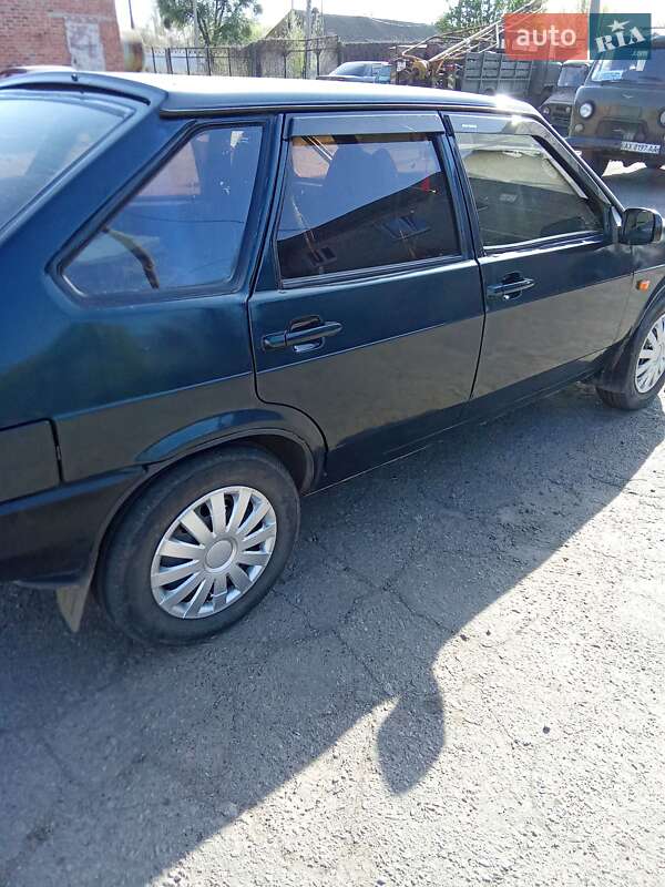 Хэтчбек ВАЗ / Lada 2109 1996 в Змиеве