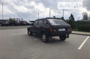 Хэтчбек ВАЗ / Lada 2109 1991 в Вараше