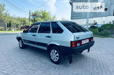 Хэтчбек ВАЗ / Lada 2109 2003 в Умани
