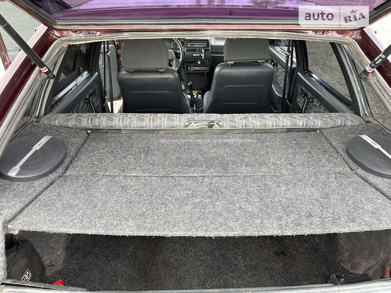Хэтчбек ВАЗ / Lada 2109 2000 в Днепре