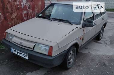 Хэтчбек ВАЗ / Lada 2109 1988 в Житомире
