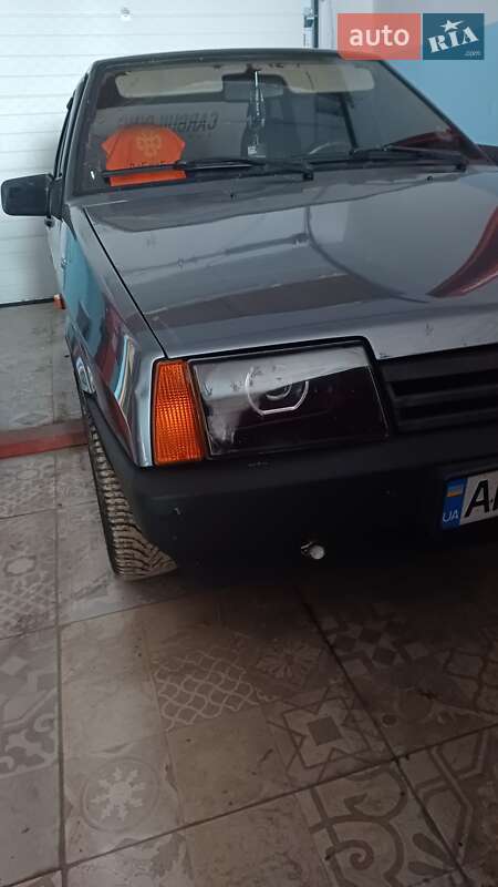 Хэтчбек ВАЗ / Lada 2109 2006 в Олевске