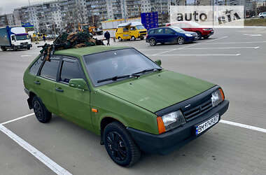 Хэтчбек ВАЗ / Lada 2109 2002 в Сумах