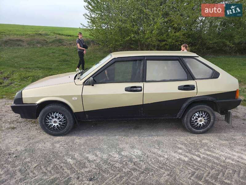Хэтчбек ВАЗ / Lada 2109 1989 в Хмельницком фото 5 Хэтчбек ВАЗ / Lada 2109 1989 в Хмельницком