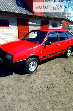 Хетчбек ВАЗ / Lada 2109 1993 в Луцьку