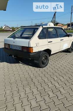 Хетчбек ВАЗ / Lada 2109 1988 в Калинівці