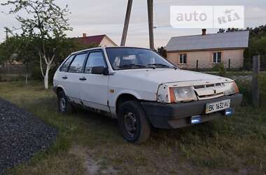 Хэтчбек ВАЗ / Lada 2109 1990 в Ровно